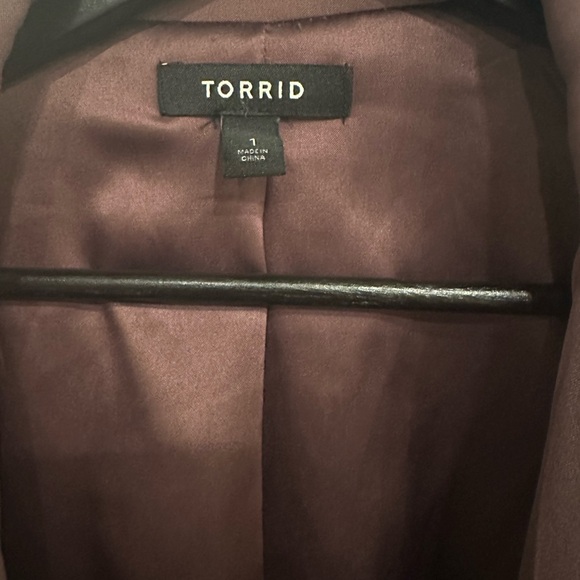 TORRID Women’s Blazer - Picture 3 of 3
